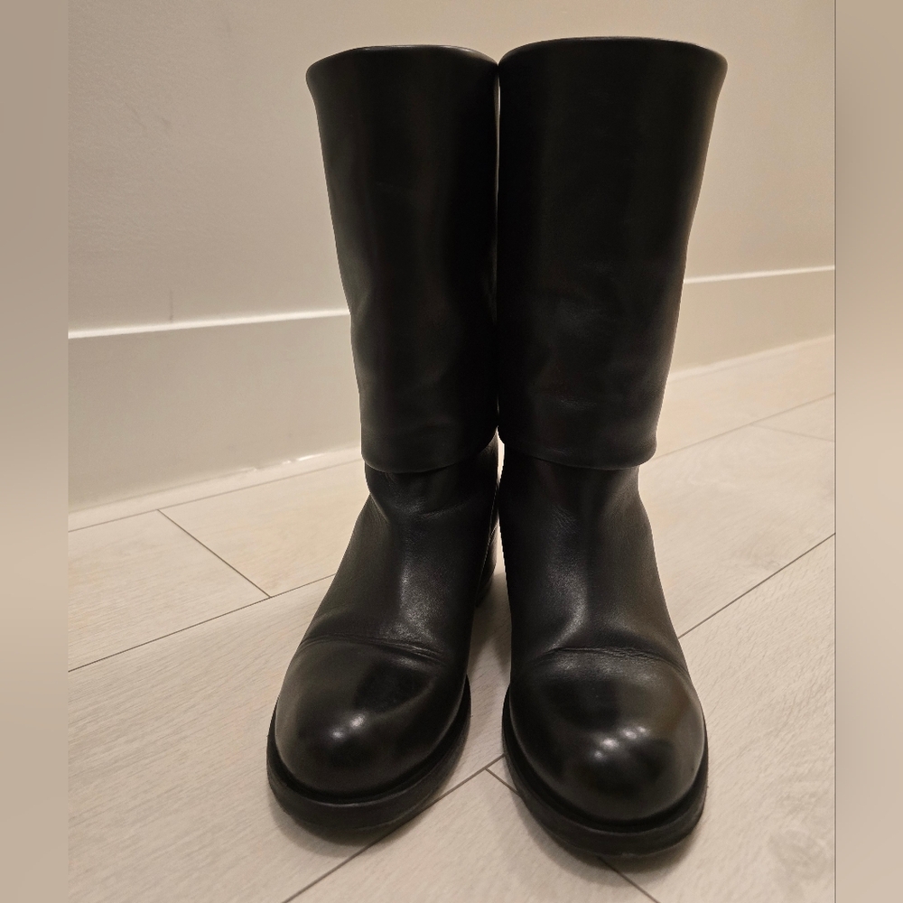 Black Leather Women's Boots - Picture 9 of 9